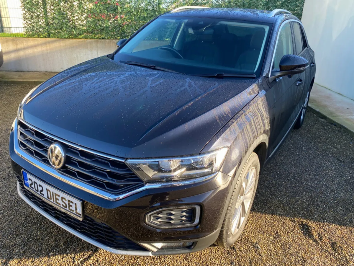 Volkswagen T-Roc 2.0 tdi  150BHP style design - Image 2
