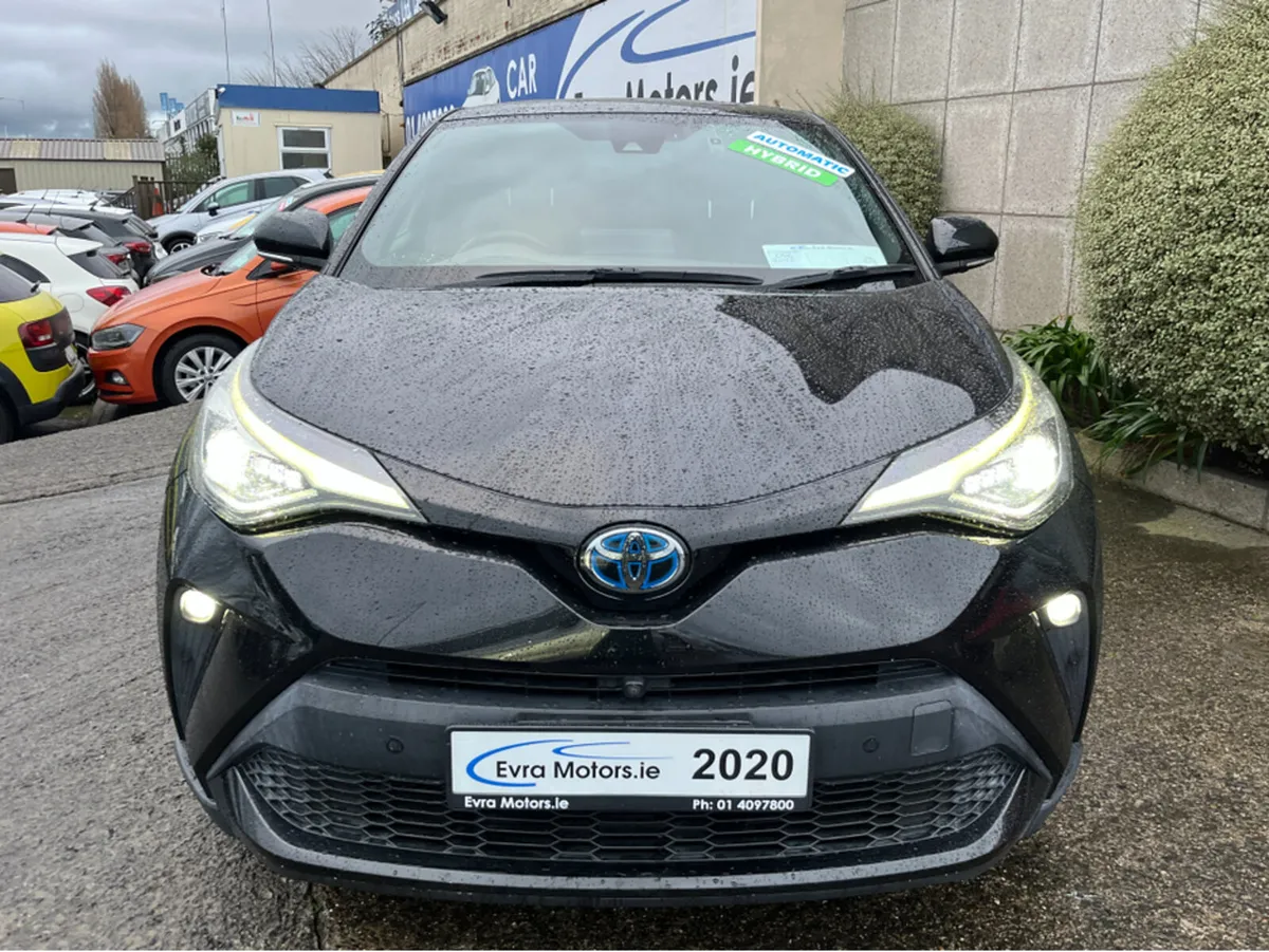 Toyota C-HR SOL AUTOMATIC HYBRID 1.8 PETROL //LOW - Image 2