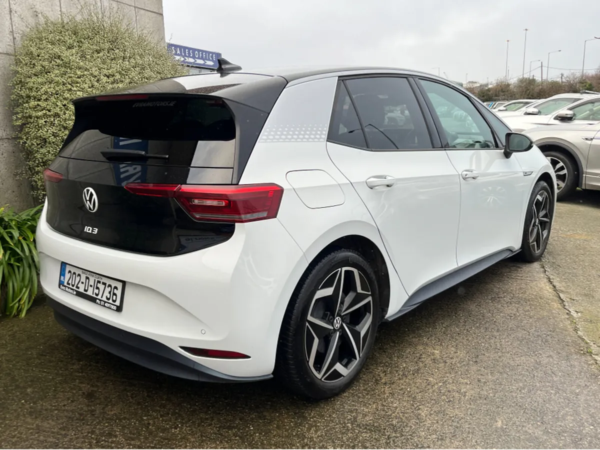 Volkswagen ID.3 PRO PLUS EV //HEATED SEATS AND STE - Image 4