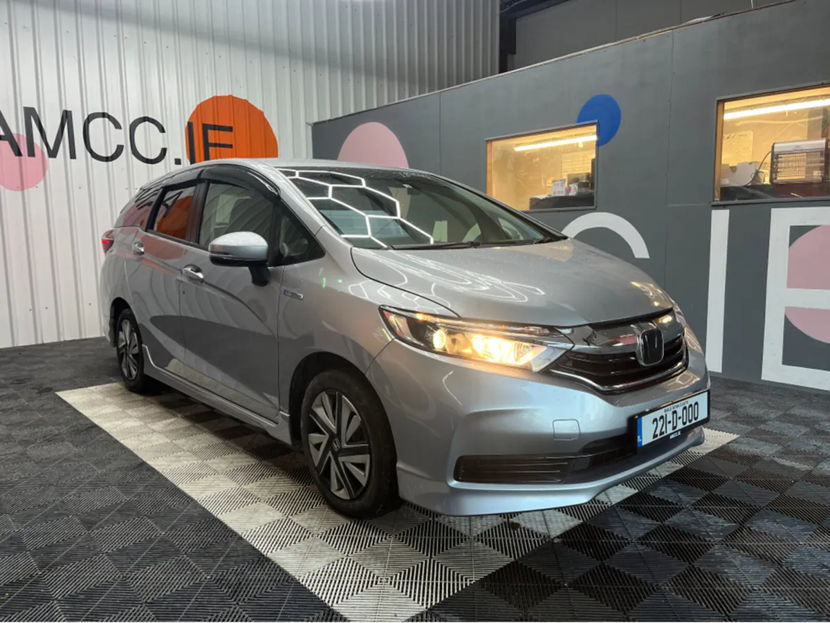 Honda Shuttle €16950! 2022 HONDA SHUTTLE HYBRID SE - Image 1