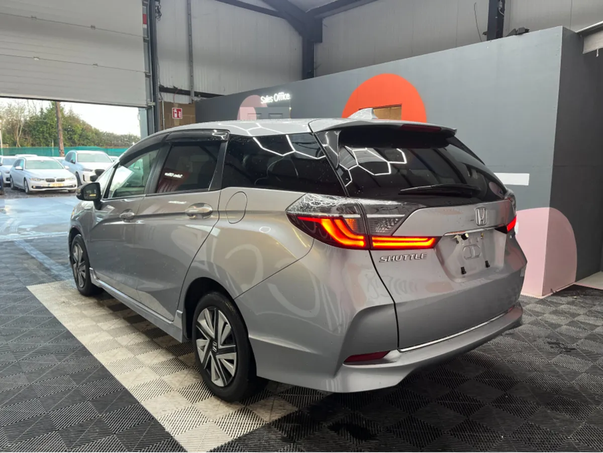 Honda Shuttle €16950! 2022 HONDA SHUTTLE HYBRID SE - Image 4