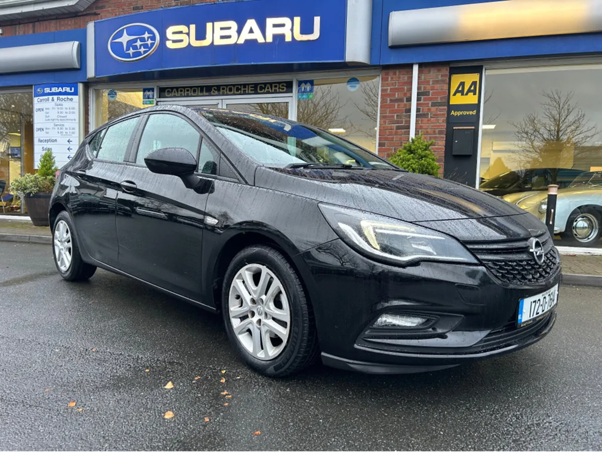 Opel Astra E 1.4 i Petrol 5DR in Black - New NCT G - Image 2