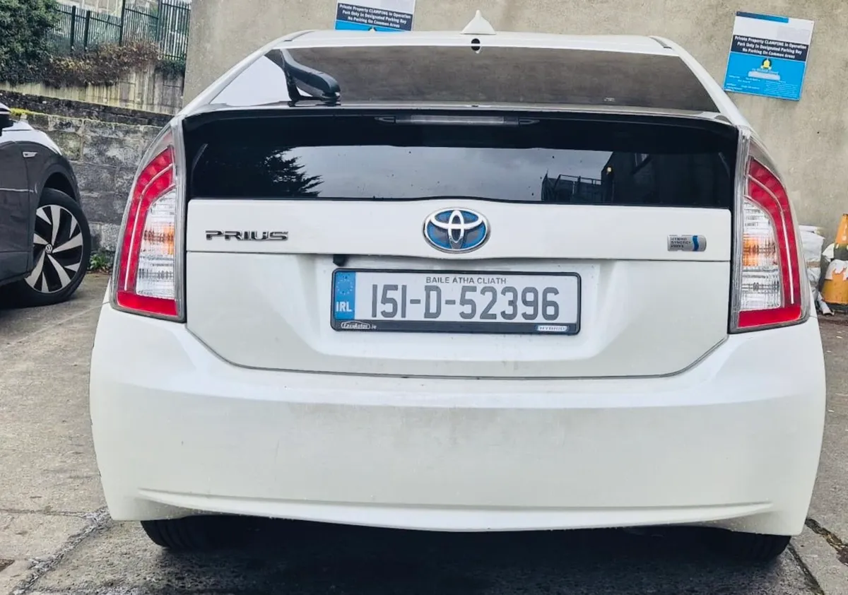 Toyota Prius - Image 2