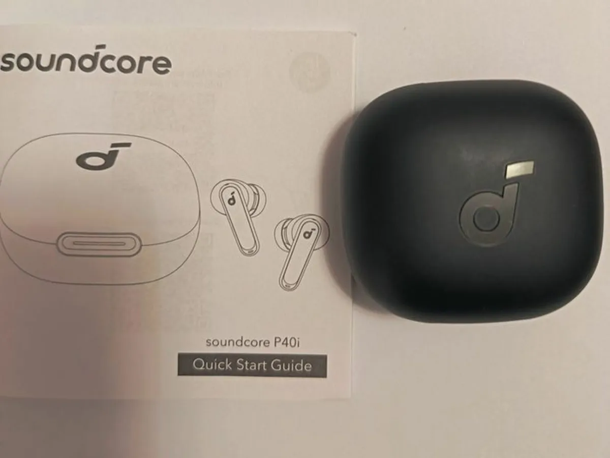 Anker Soundcore P40i Earbuds Headphones - Image 3