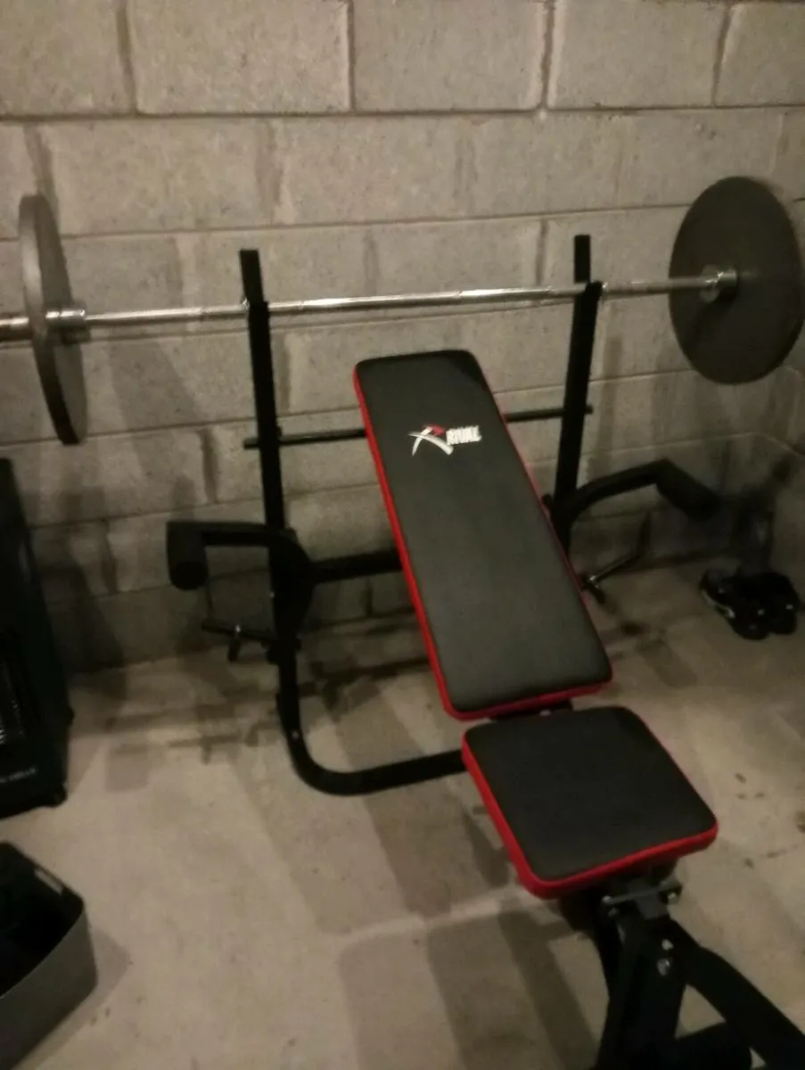 Rival bench with 25kg Olympic bar and 20kg plates - Image 1