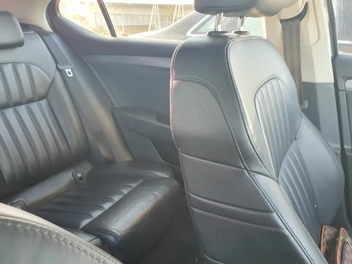 Skoda Superb 2017 - Image 3