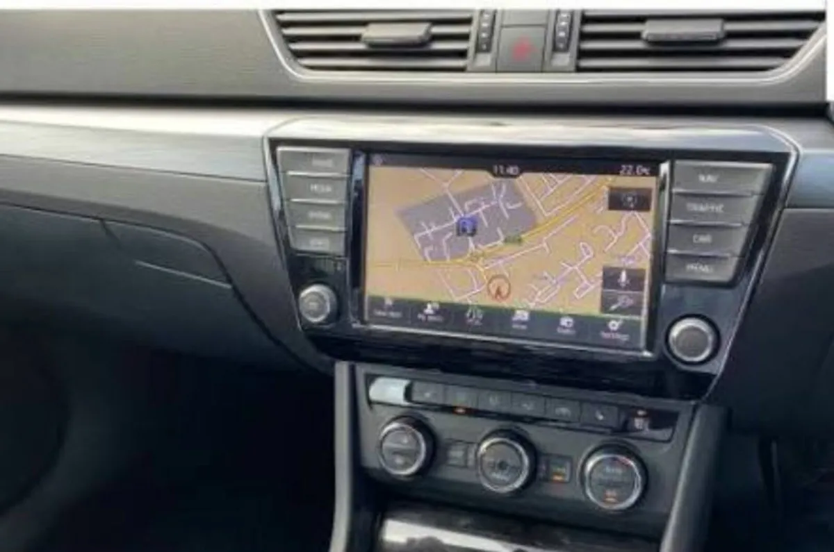 Skoda Superb 2017 - Image 4