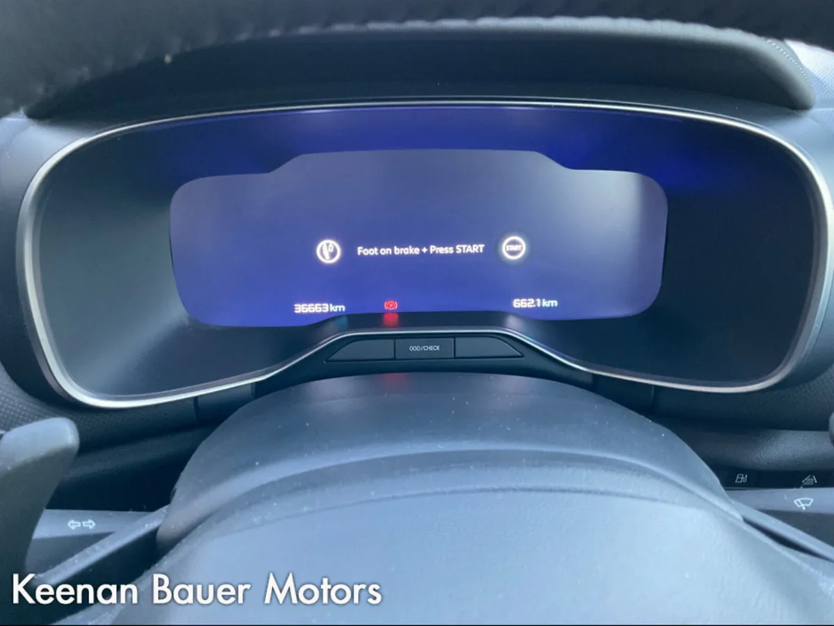 Citroen C5 Aircross Max Plug in Hybrid  PHEV - Image 4