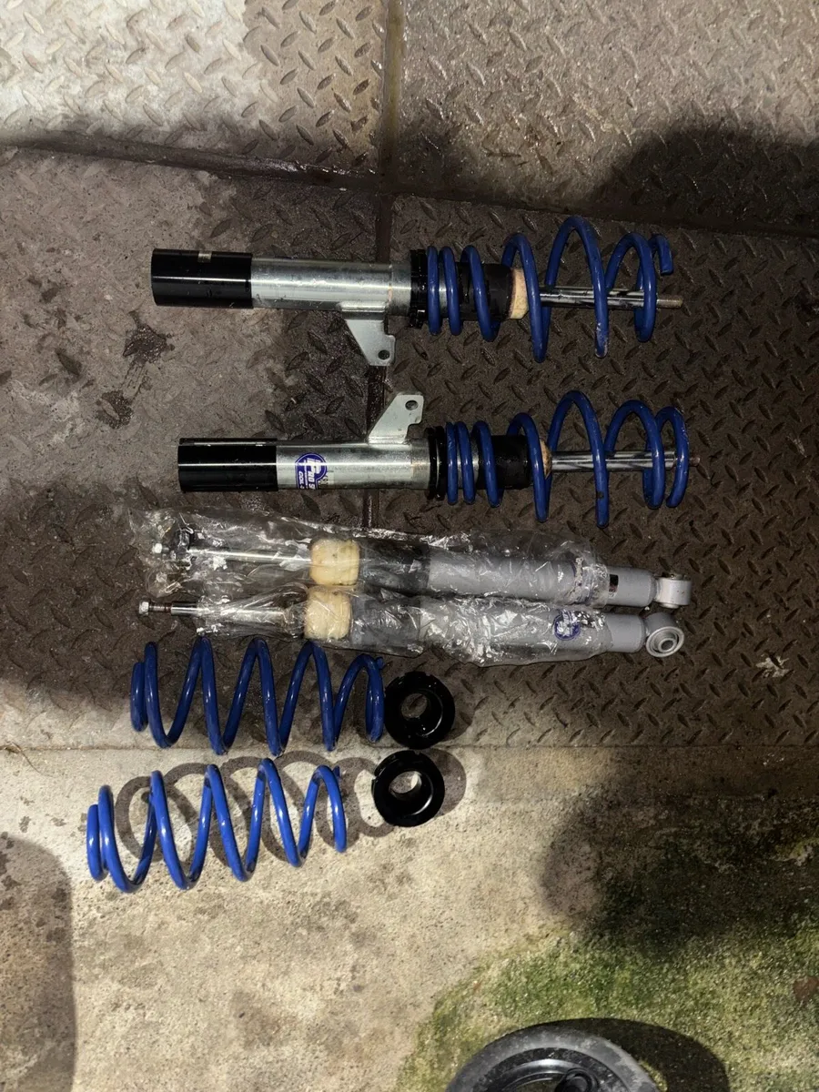 Mk 6 Jetta/golf coilovers & mk 5 golf coilovers - Image 1