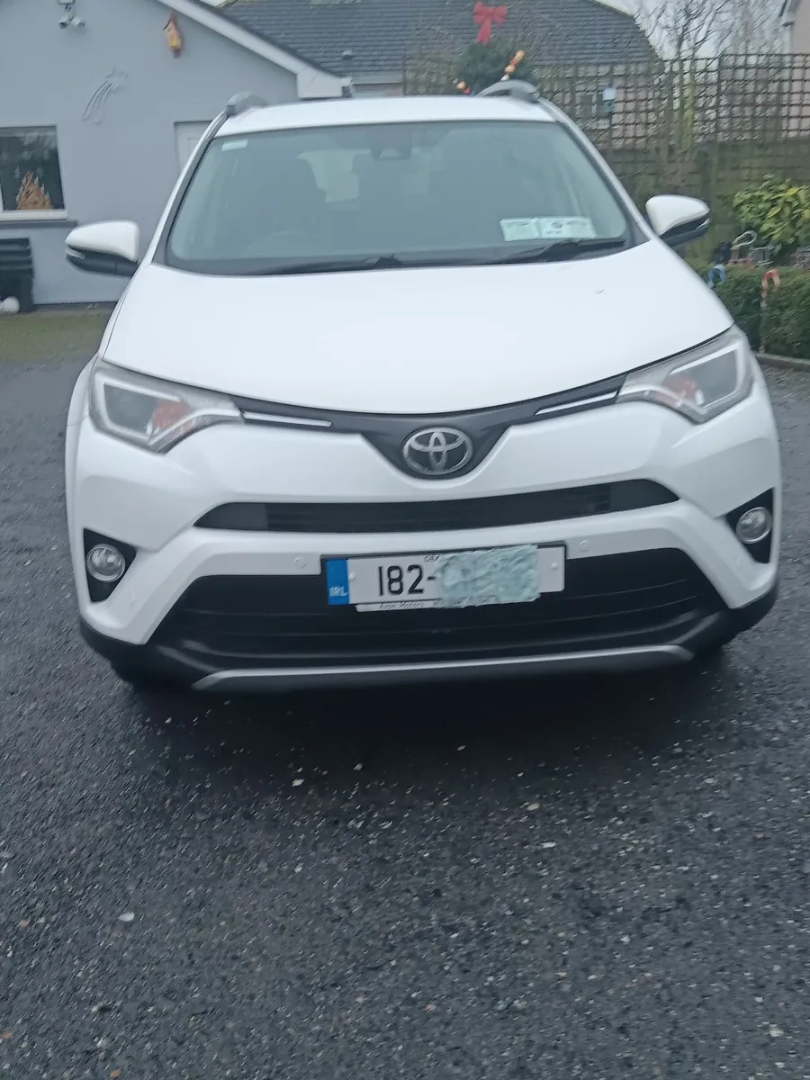 Toyota RAV4 2018 - Image 3