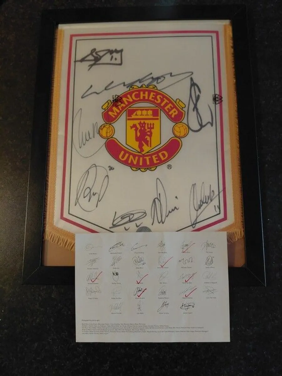 Manchester United signed - Image 2