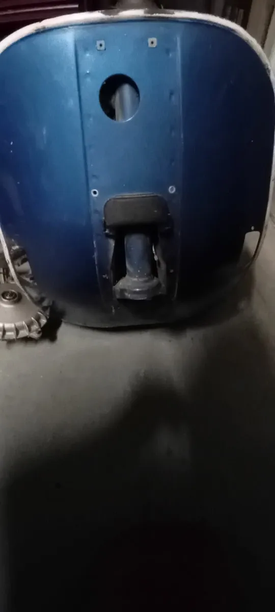 Vespa P125X   scooter - Image 3