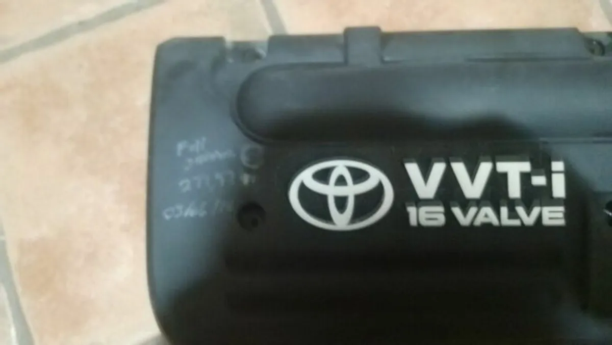 Toyota VVTI Petrol Black Engine Cover - Image 3