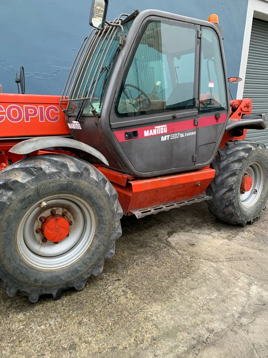 Manitou Teleporter for hire - Image 1