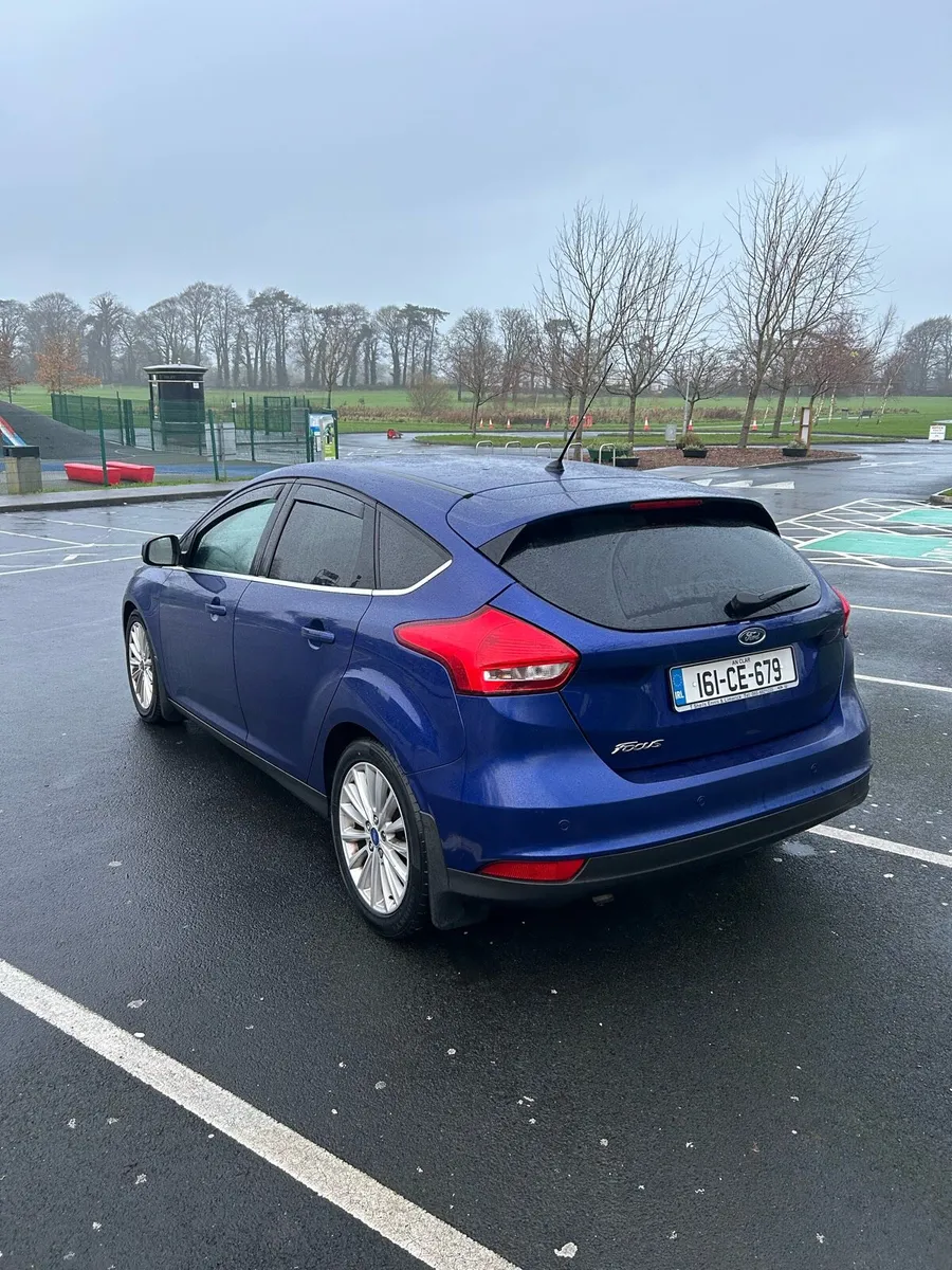 2016 Ford Focus Titanium - Image 3