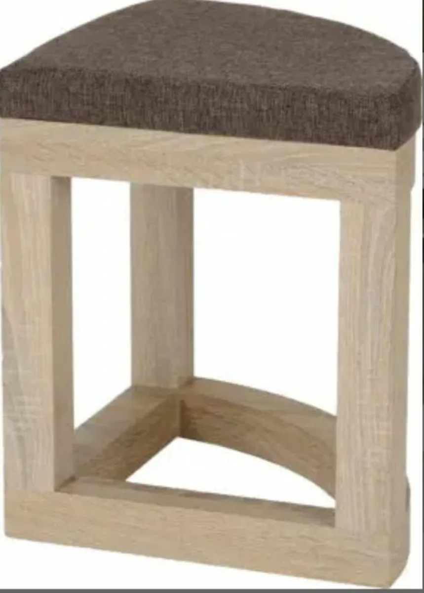 Cambourne Stowaway Dining Set, free delivery 🚚 - Image 2