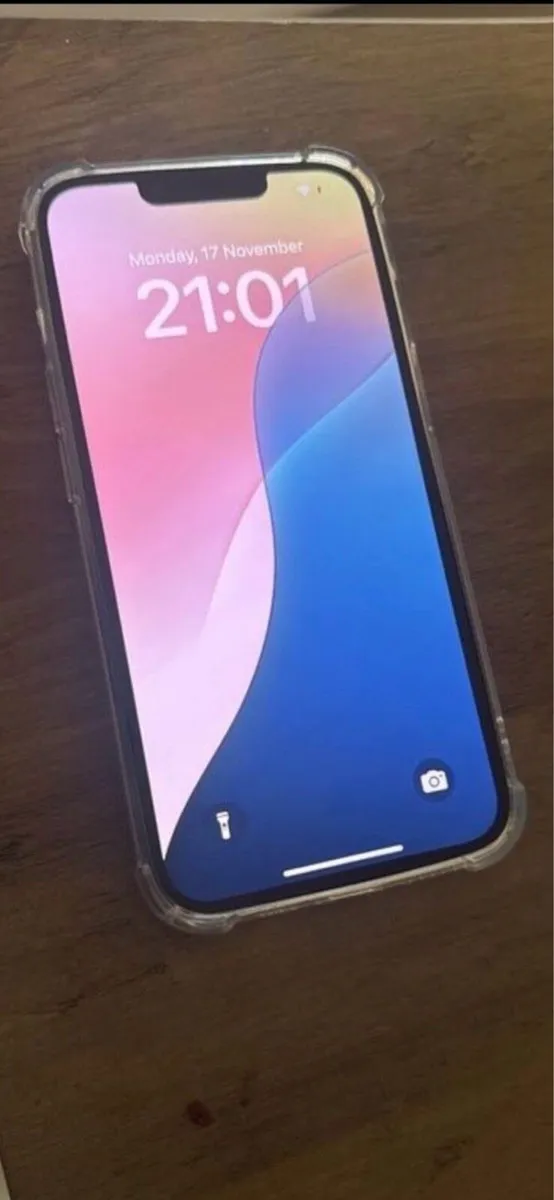 iPhone 13 - Image 1