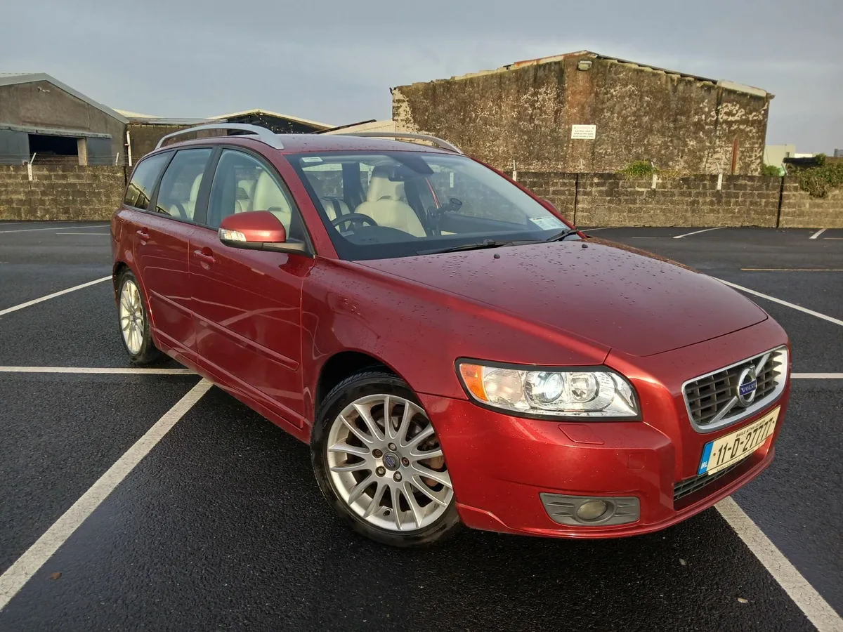 Volvo V50 2011 - Image 4
