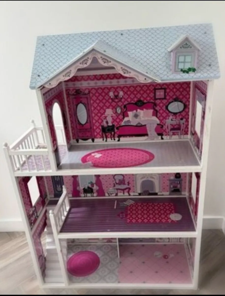 Dolls House