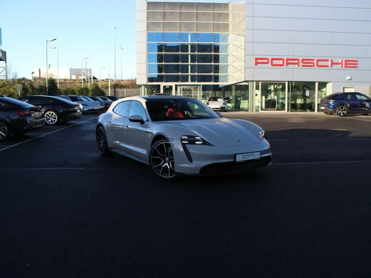 Porsche Taycan Taycan Sport Turismo - Image 1