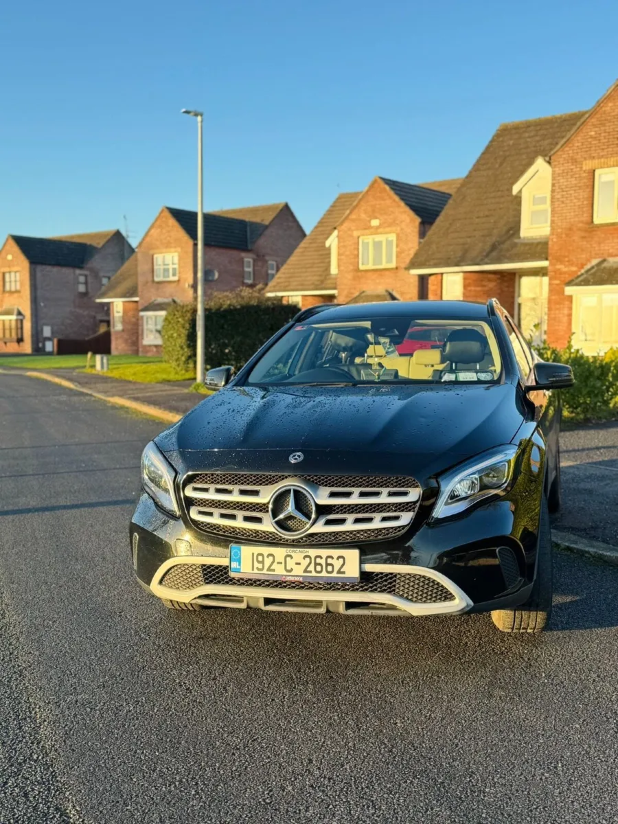Mercedes-Benz GLA 2019 - Image 1