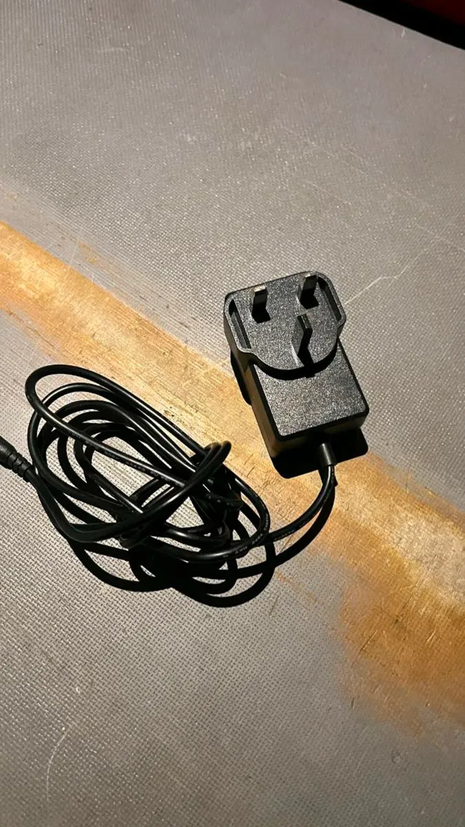 22.5W Charger  (9.5V 2.5A) - Image 2