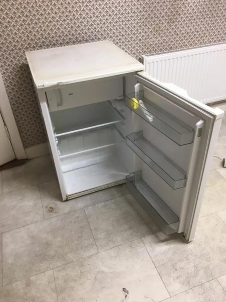 Fridge - Image 2