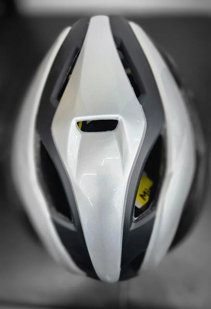 Met Trenta Mips Helmet - Image 4