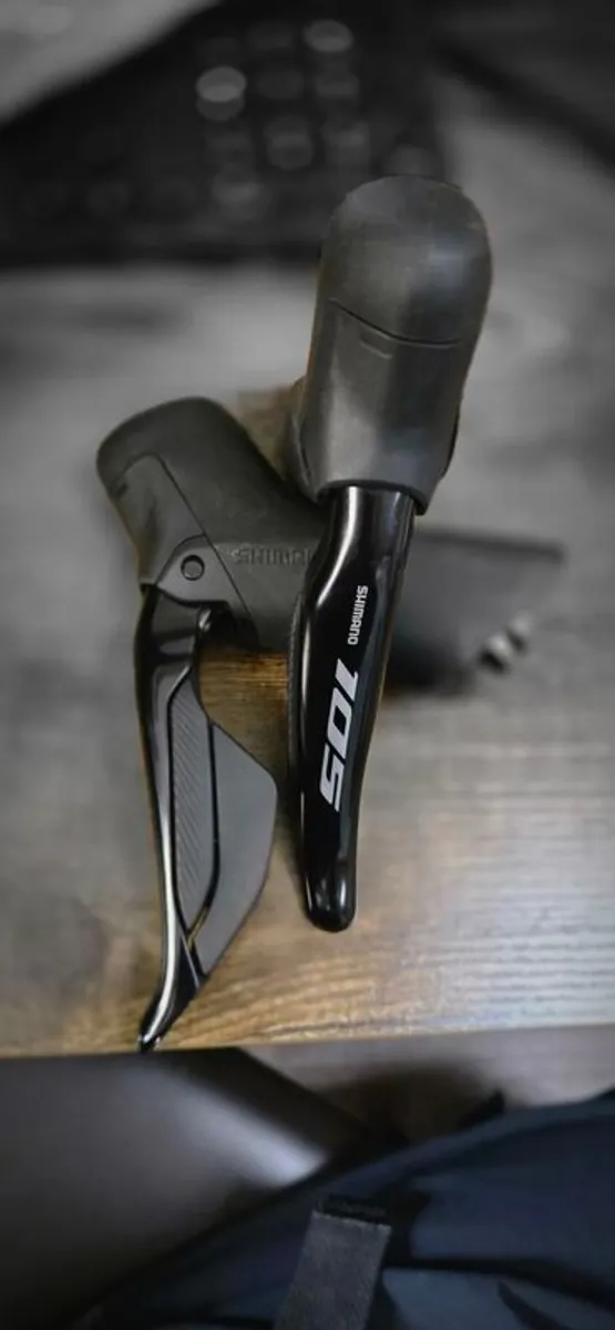 Shimano Di2 105 12speed UpGrade Groupset - Image 2