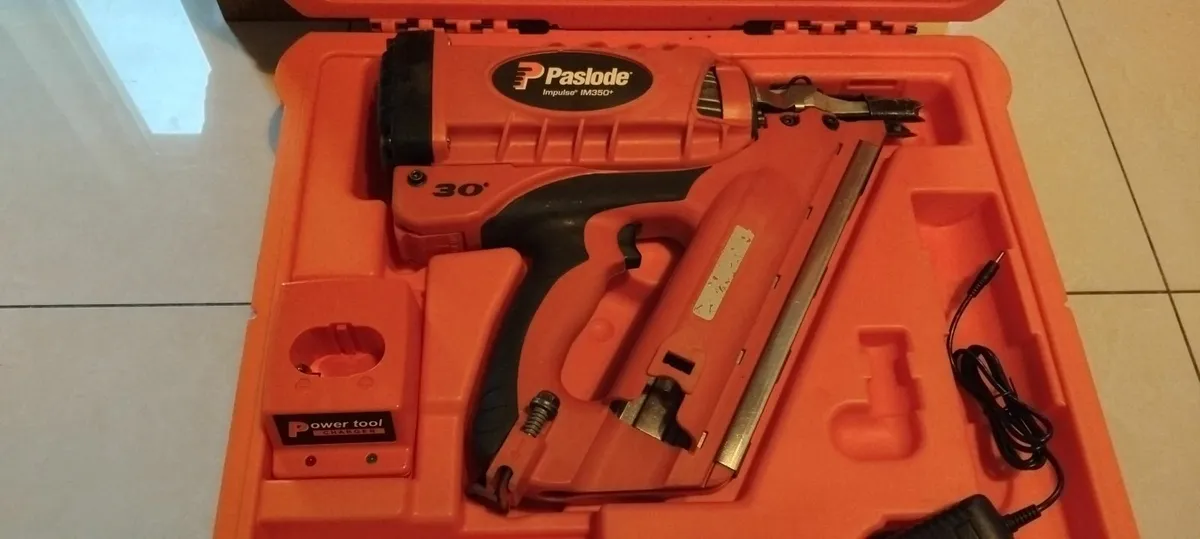 Paslode im350+ 1st Fix Nail Gun"Fully Serviced" - Image 3