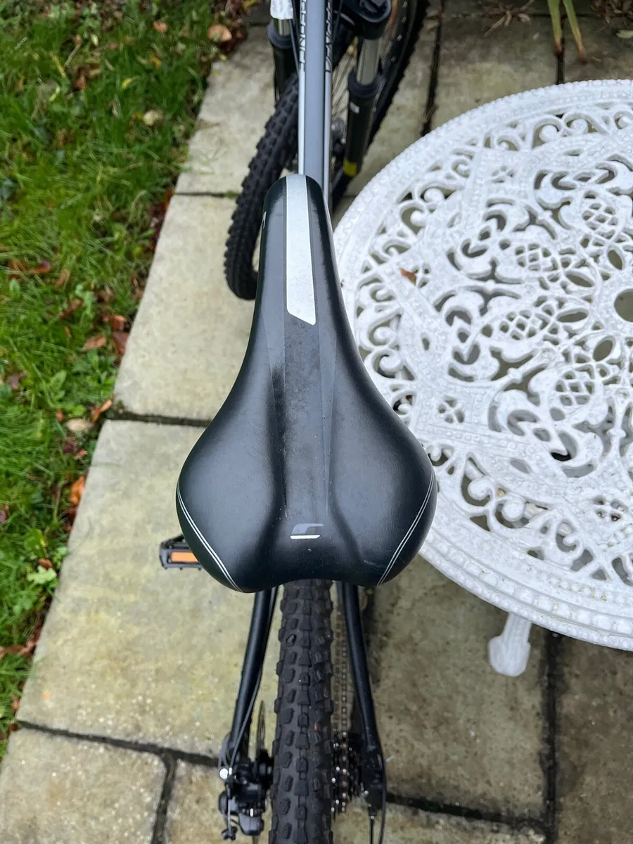 Carrera Vengeance kids mountain bike - Image 3