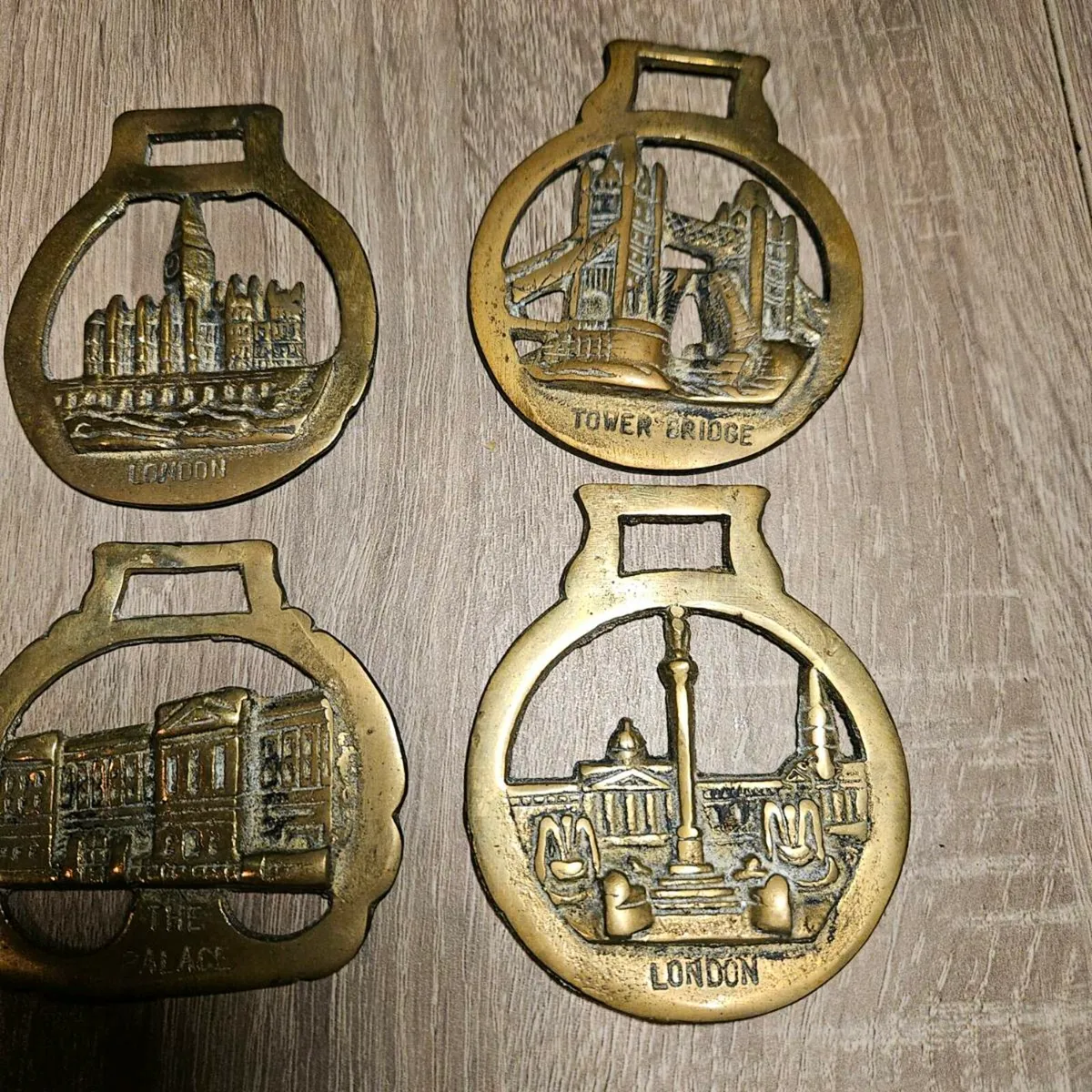 4 horse brasses - Image 3