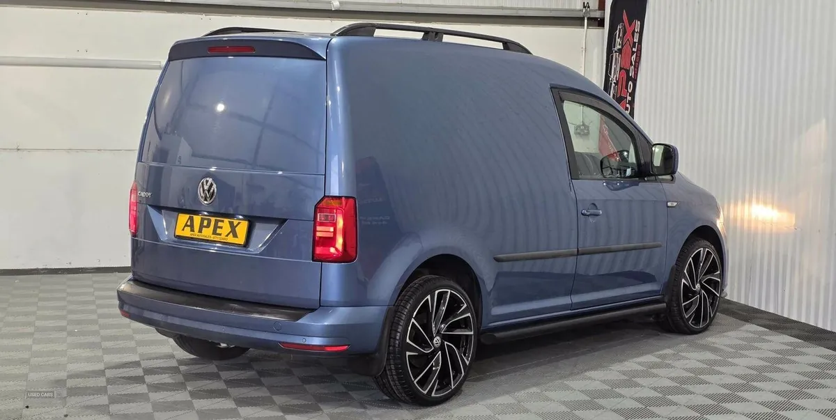 Volkswagen Caddy C20 DIESEL - Image 4