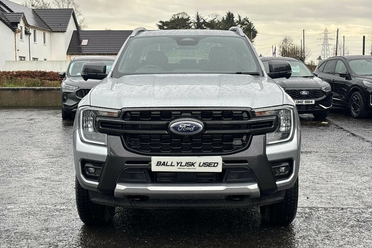 Ford Ranger 3.0 TD V6 240PS Wildtrak Auto 4WD in S - Image 4