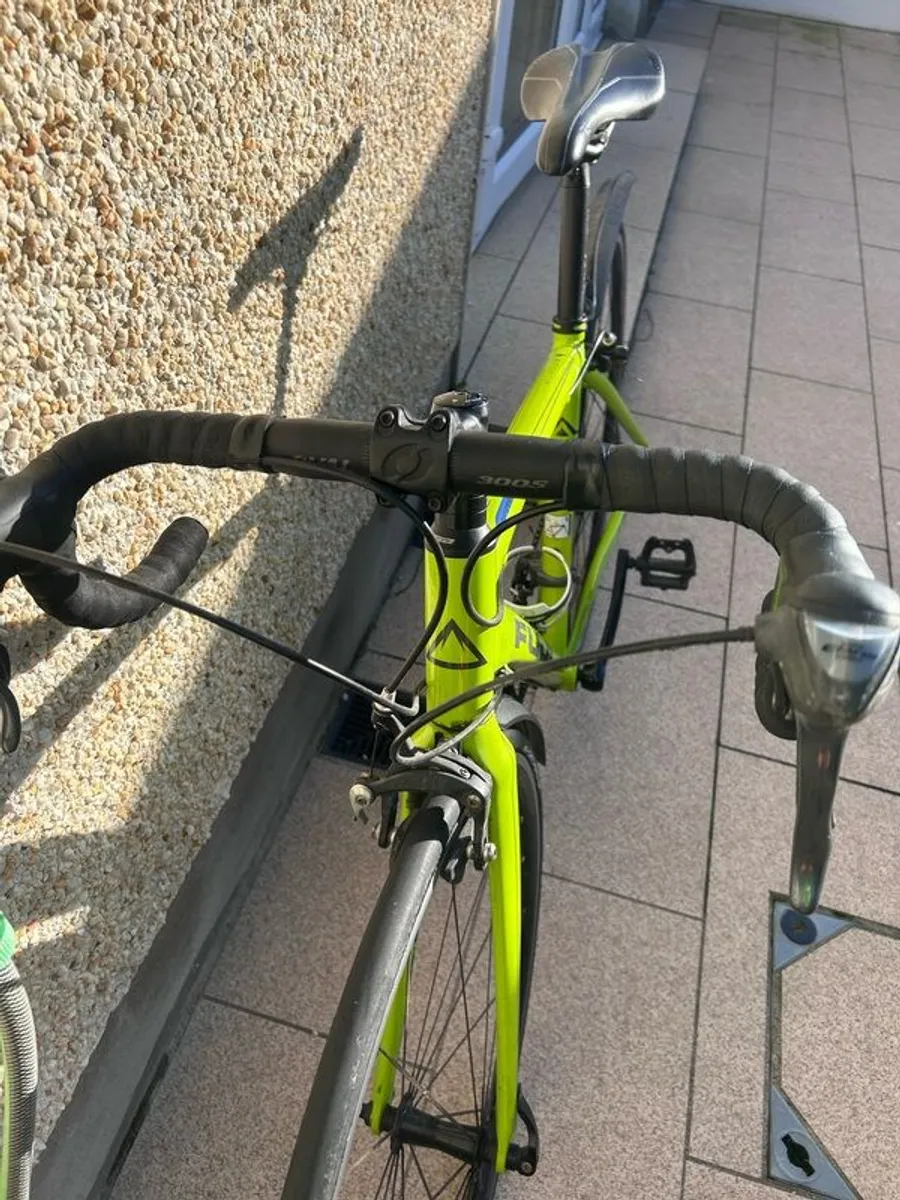 Fuji Road Bike - Image 3