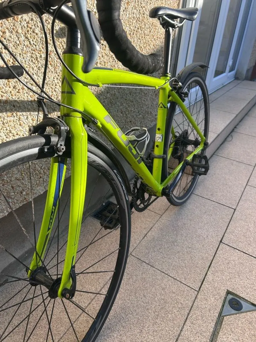 Fuji Road Bike - Image 4