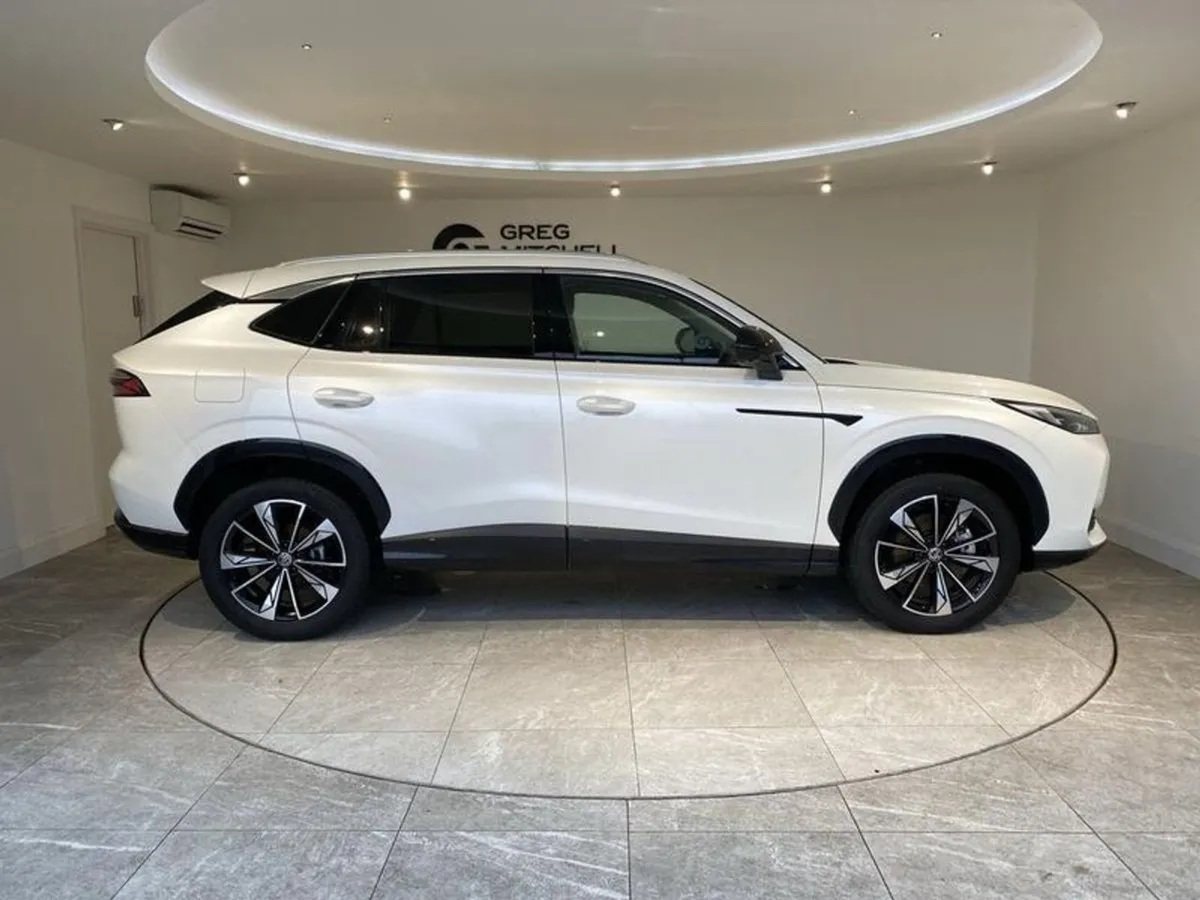 MG HS 1.5 T-gdi Trophy 5dr - Image 4