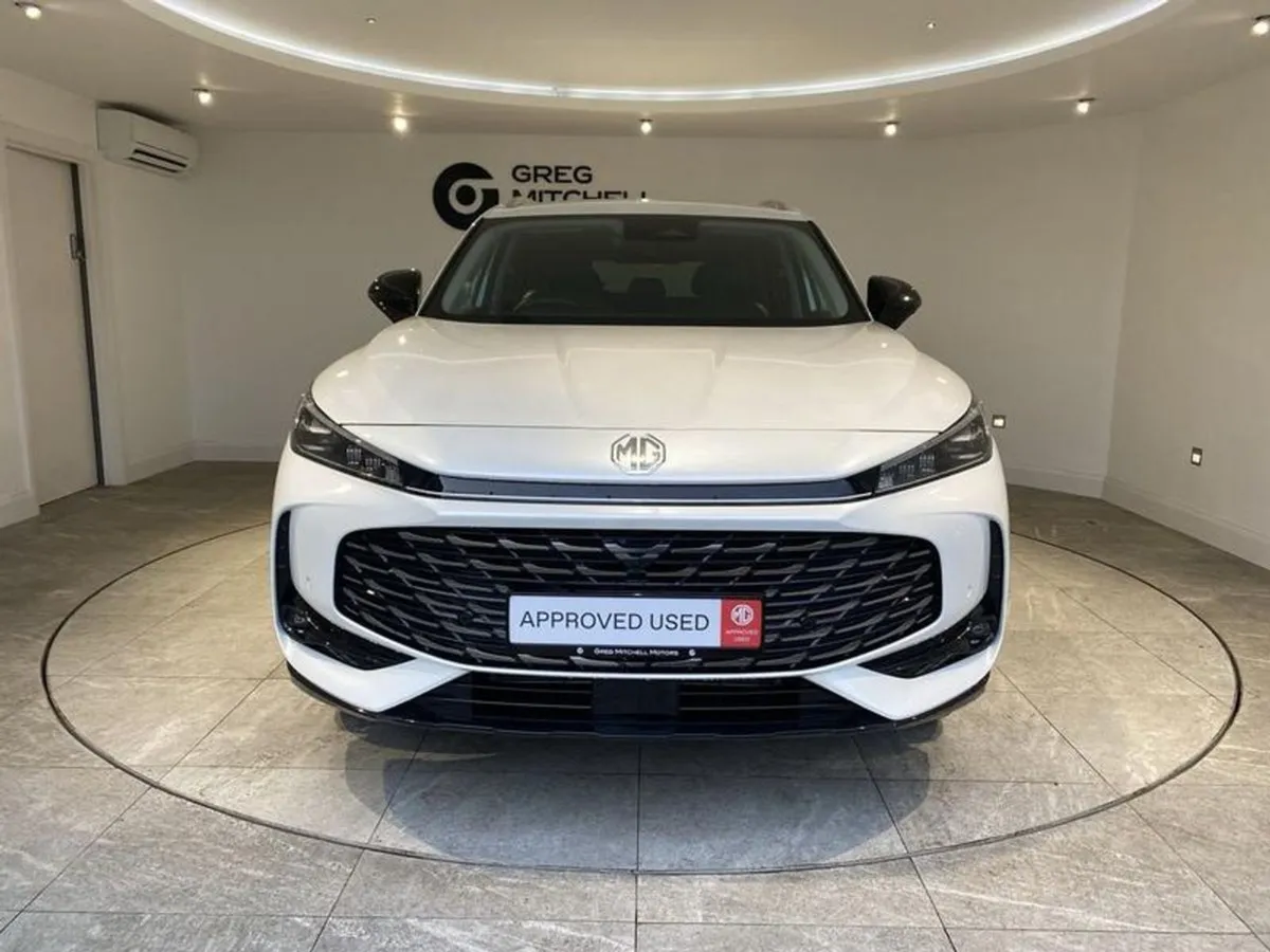 MG HS 1.5 T-gdi Phev Trophy 5dr Auto - Image 2