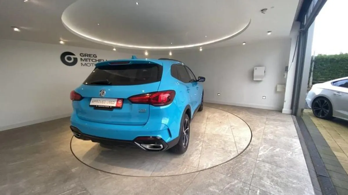 MG HS 1.5 T-gdi Phev SE 5dr Auto - Image 4