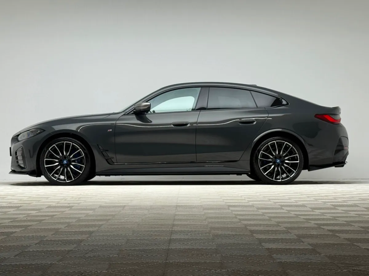 BMW i4 i4 M50 *544HP* - Image 4