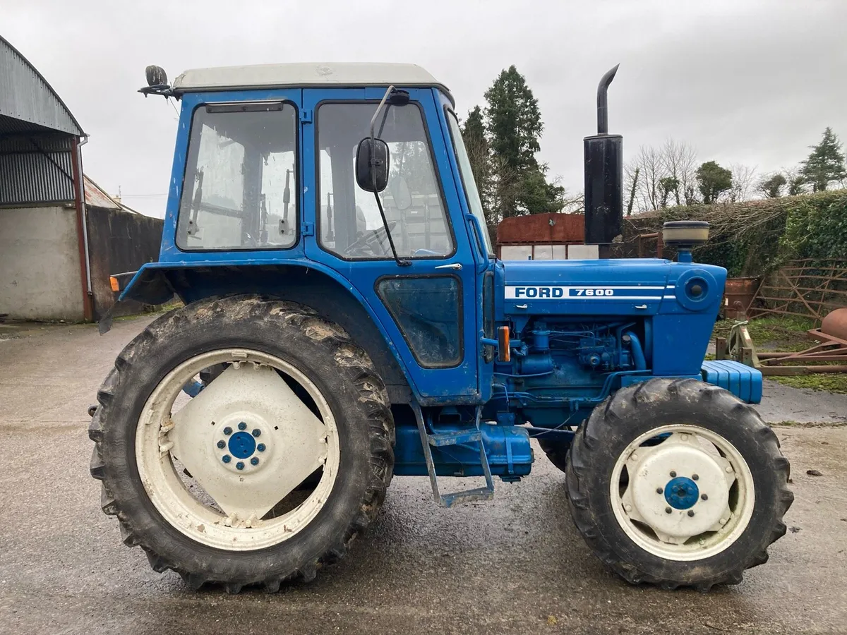 1981 Ford 7600 4wd - Image 2