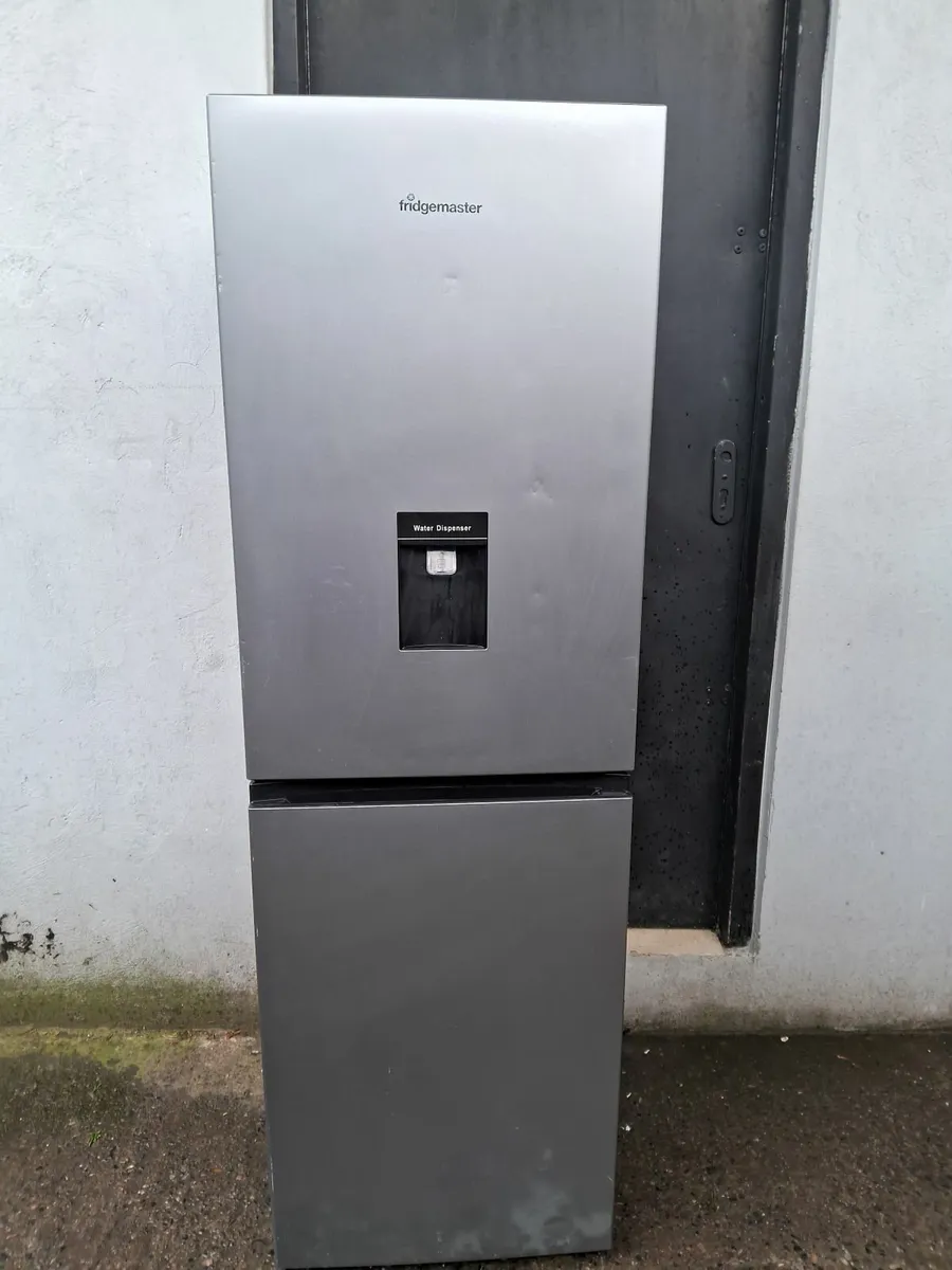 FRIDGE AND FREEZER - Image 4