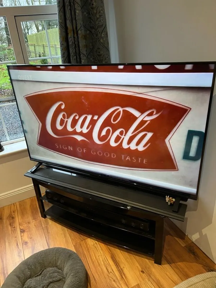 65 inch smart tv - Image 1