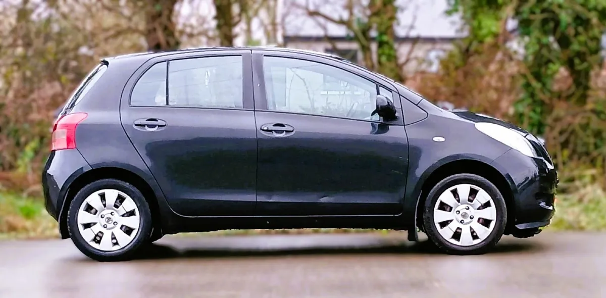 Toyota Yaris 2008 - Image 4