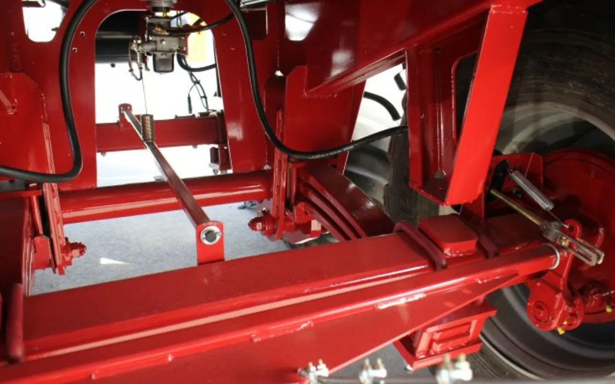 Strautmann GIGA-VITESSE  3601 forage wagon - Image 3