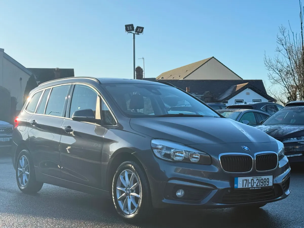 BMW 2-Series 218d GRAN TOURER SE AUTO 7 SEATS *PAN - Image 3