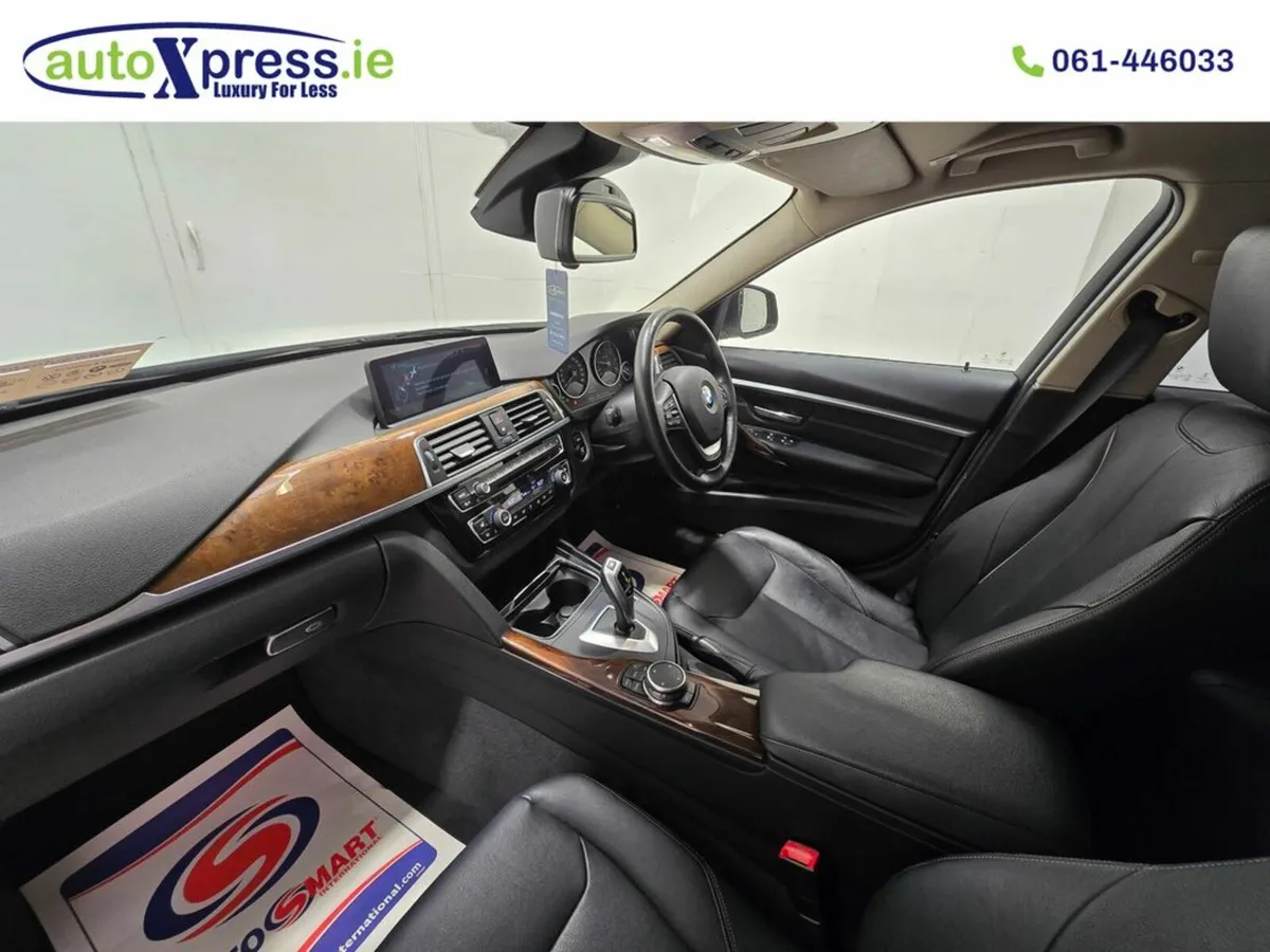 BMW 3-Series 320D Automatic, Reversing camera - Image 2