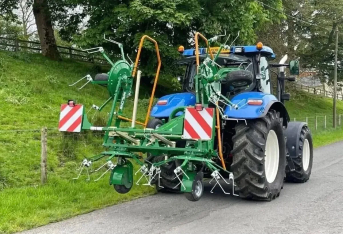 MALONE TEDD-AIR 570 4 ROTOR TEDDER NEW - Image 1