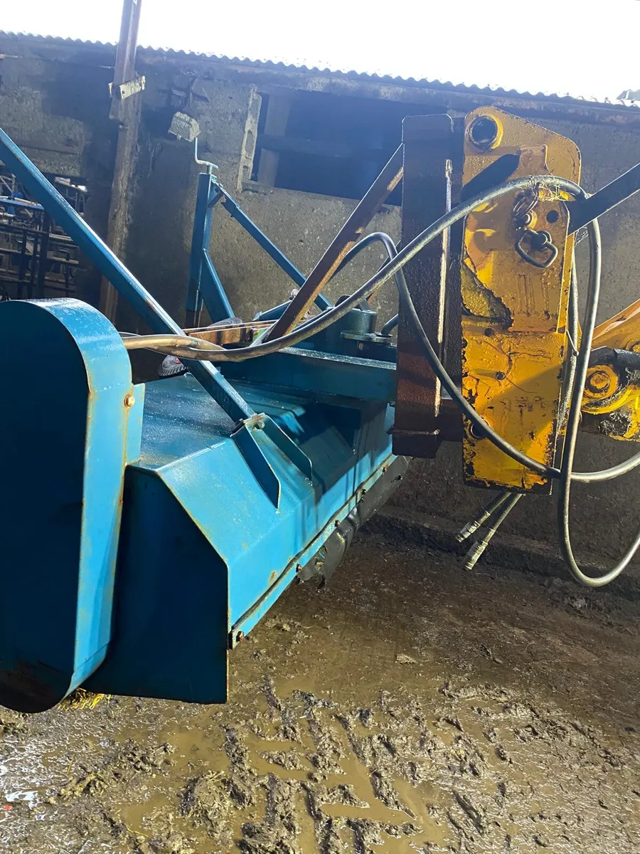 NC Road Brush - Image 2