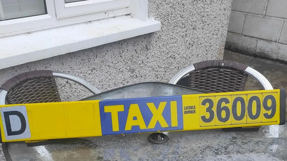 Dublin Taxi plate